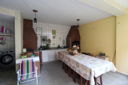 Quintal de casa para alugar com 3 quartos, 190m² em Jaguaré, São Paulo