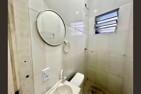 Banheiro  de kitnet/studio para alugar com 1 quarto, 40m² em Jardim Eusonia, Guarulhos