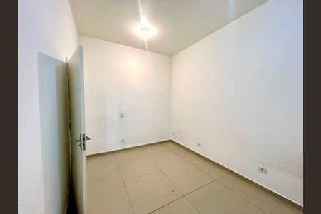 Quarto  de kitnet/studio para alugar com 1 quarto, 40m² em Jardim Eusonia, Guarulhos