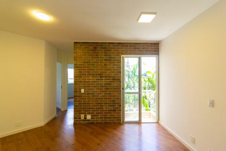 Sala de apartamento para alugar com 2 quartos, 49m² em Jd Alzira, São Paulo