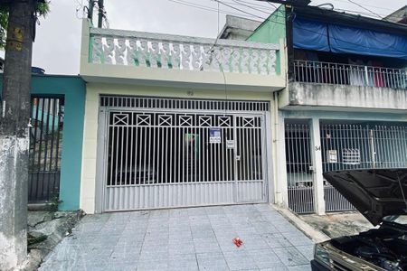 Fachada + placa  de casa para alugar com 2 quartos, 55m² em Taboão, Diadema