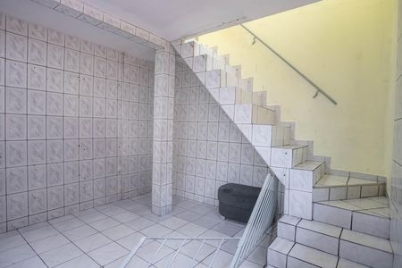 Sala / cozinha  de casa para alugar com 2 quartos, 55m² em Taboão, Diadema