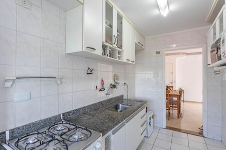 Apartamento à venda com 62m², 2 quartos e 1 vaga Apartamento à venda com 62m², 2 quartos e 1 vagaCozinha