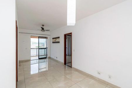 Apartamento à venda com 98m², 3 quartos e 2 vagasSala