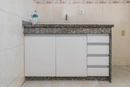 Apartamento à venda com 98m², 3 quartos e 2 vagasCozinha - Armários