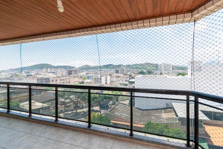 Apartamento à venda com 98m², 3 quartos e 2 vagasVaranda do Quarto 1 Suíte