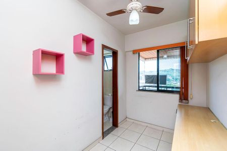 Apartamento à venda com 98m², 3 quartos e 2 vagasQuarto 3 Suíte (Reversível)