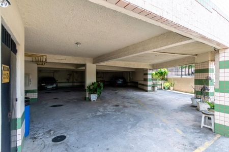 Apartamento à venda com 98m², 3 quartos e 2 vagasÁrea comum - Garagem