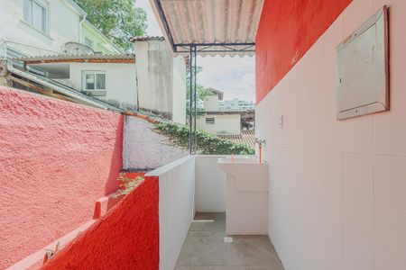 Casa à venda com 54m², 2 quartos e sem vagaÁrea de Serviço