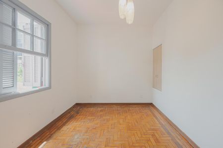 Quarto 2 de casa à venda com 2 quartos, 54m² em Cerqueira César, São Paulo