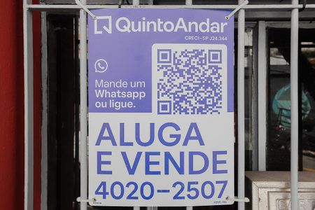 Casa à venda com 54m², 2 quartos e sem vagaPlaquinha