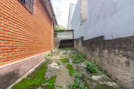 Casa à venda com 41m², 2 quartos e 10 vagasQuintal