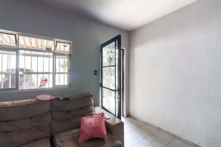Sala  de casa à venda com 2 quartos, 41m² em Jardim das Flores, Osasco