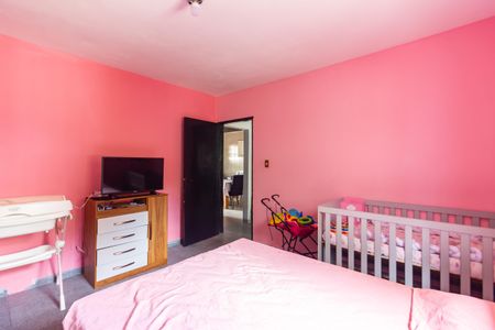 Casa à venda com 41m², 2 quartos e 10 vagasQuarto 2