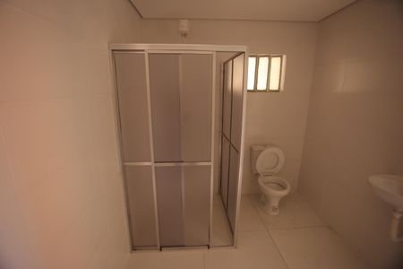 Casa para alugar com 180m², 4 quartos e 2 vagasBanheiro