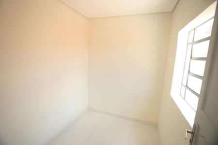 Casa para alugar com 180m², 4 quartos e 2 vagasDispensa