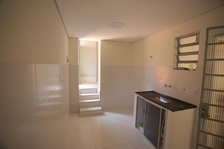 Casa para alugar com 180m², 4 quartos e 2 vagasCozinha