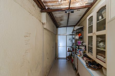 Casa à venda com 100m², 3 quartos e sem vaga Casa à venda com 100m², 3 quartos e sem vagaCorredor Lateral