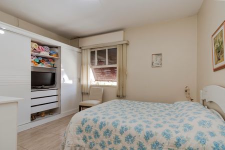 Casa à venda com 100m², 3 quartos e sem vaga Casa à venda com 100m², 3 quartos e sem vagaSuíte