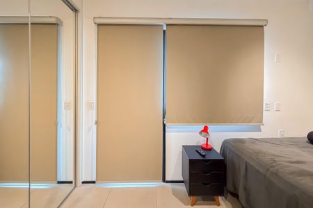 Studio à venda com 21m², 1 quarto e sem vagaPersianas