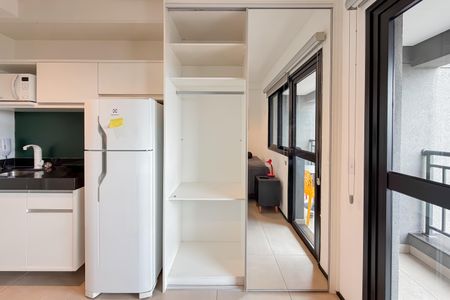 Studio à venda com 21m², 1 quarto e sem vagaArmários