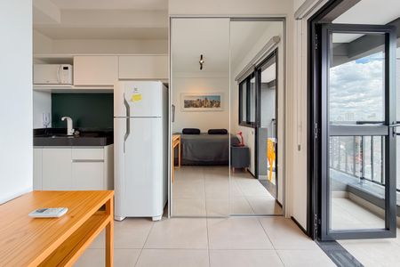 Studio à venda com 21m², 1 quarto e sem vagaArmários