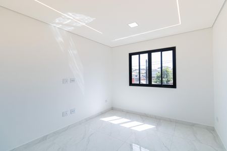 Casa à venda com 110m², 2 quartos e 2 vagasSala