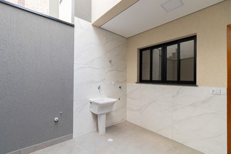 Casa à venda com 110m², 2 quartos e 2 vagasÁrea de Serviço