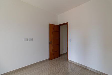 Casa à venda com 110m², 2 quartos e 2 vagasSuíte 1