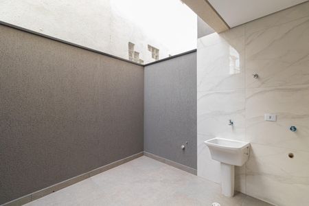 Casa à venda com 110m², 2 quartos e 2 vagasÁrea de Serviço