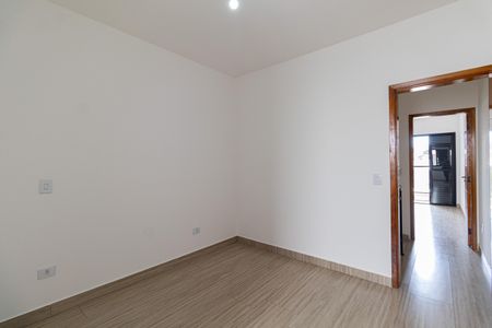 Casa à venda com 110m², 2 quartos e 2 vagasSuíte 2