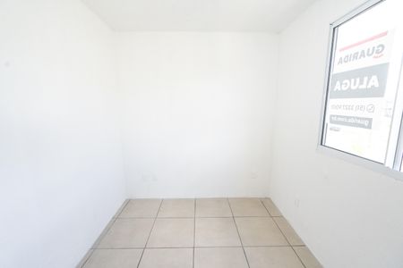 Quarto 2 de apartamento para alugar com 2 quartos, 41m² em Passo das Pedras, Porto Alegre