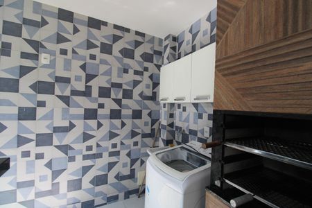 Casa de condomínio à venda com 170m², 2 quartos e sem vagaÁrea de serviço