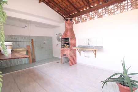 Casa à venda com 165m², 2 quartos e 2 vagasLavanderia / churrasqueira
