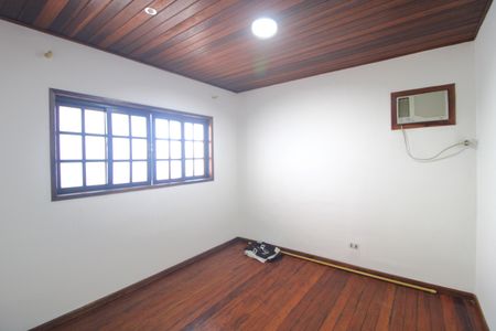 Casa à venda com 165m², 2 quartos e 2 vagasQuarto 2