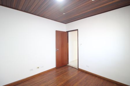 Casa à venda com 165m², 2 quartos e 2 vagasQuarto 2