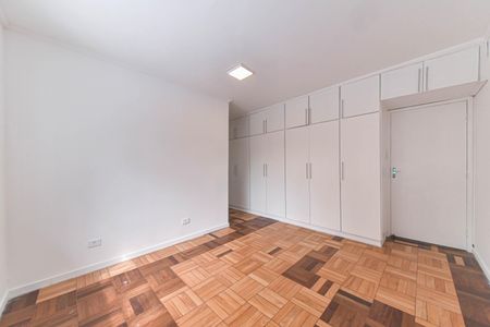 Casa para alugar com 250m², 3 quartos e 1 vagaSuíte