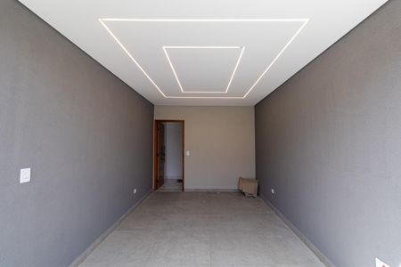 Casa à venda com 110m², 2 quartos e 3 vagasGaragem