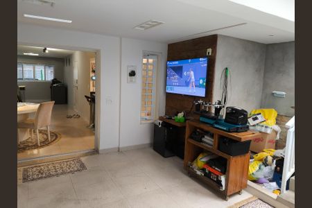 Casa à venda com 260m², 4 quartos e 3 vagas