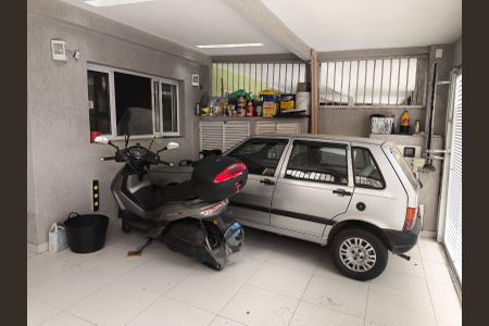 Casa à venda com 260m², 4 quartos e 3 vagas