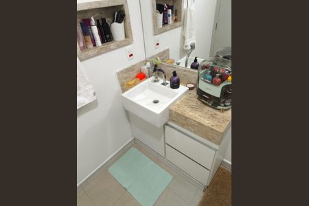 Casa à venda com 260m², 4 quartos e 3 vagas