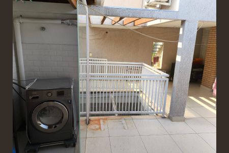 Casa à venda com 260m², 4 quartos e 3 vagas