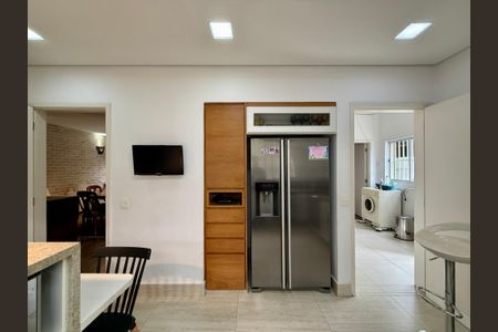 Casa à venda com 330m², 3 quartos e 3 vagas Casa à venda com 330m², 3 quartos e 3 vagasCozinha