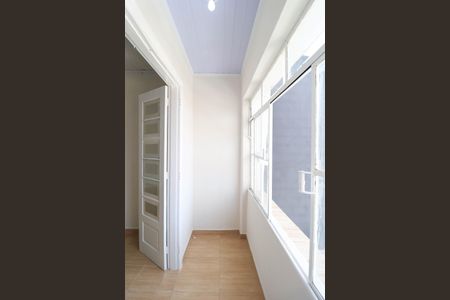 Casa para alugar com 70m², 2 quartos e sem vaga