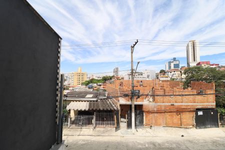 Casa para alugar com 70m², 2 quartos e sem vaga