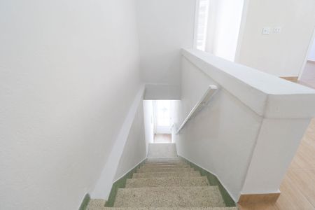 Casa para alugar com 70m², 2 quartos e sem vaga