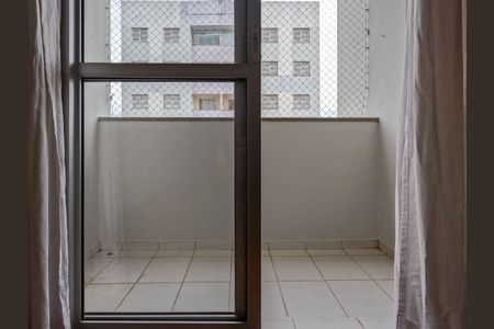 Apartamento à venda com 55m², 2 quartos e 1 vaga Apartamento à venda com 55m², 2 quartos e 1 vagaSacada