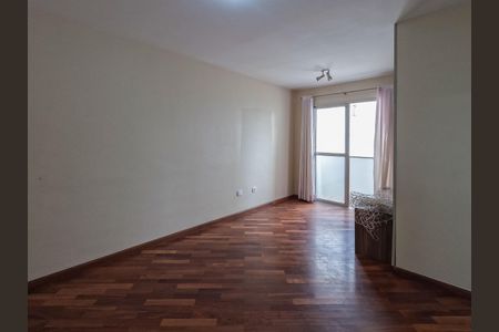 Apartamento à venda com 55m², 2 quartos e 1 vaga Apartamento à venda com 55m², 2 quartos e 1 vagaSala