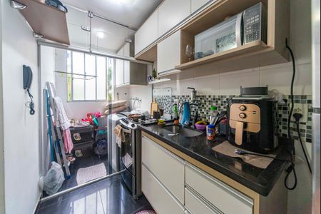 Apartamento para alugar com 47m², 2 quartos e 2 vagasCozinha 