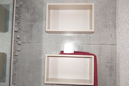 Apartamento para alugar com 68m², 2 quartos e 2 vagas Apartamento para alugar com 68m², 2 quartos e 2 vagasBanheiro do Corredor